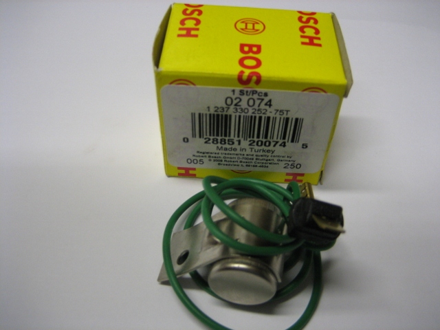 02 074 - IGNITION CONDENSER FOR STOCK DIST.